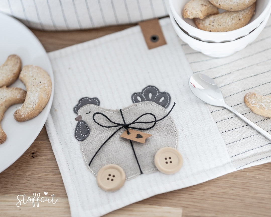 Stickdatei Doodle Knopf Henne, Huhn